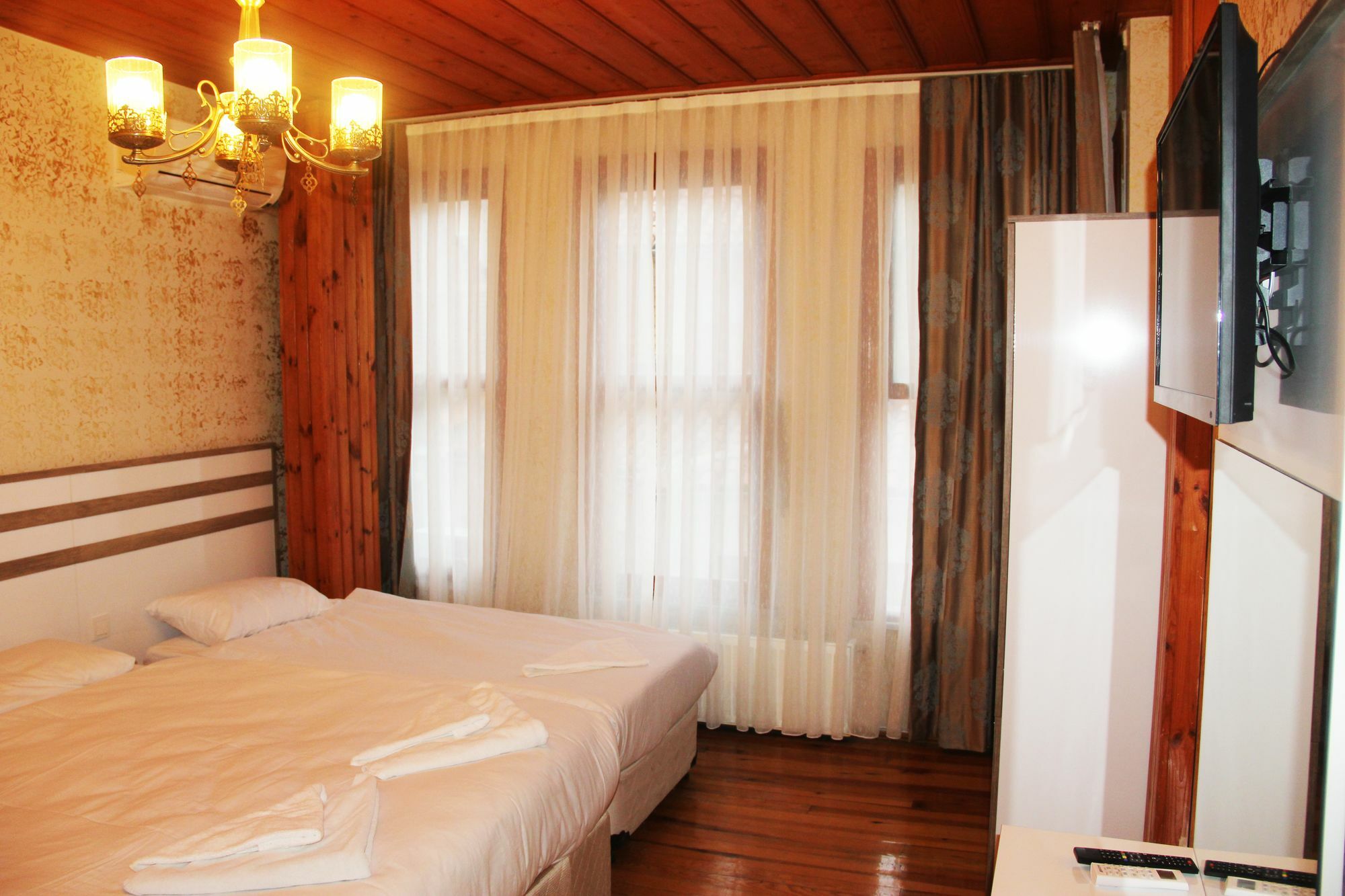 Theodian Hotel Istanbul Ngoại thất bức ảnh